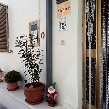 Alfi Beb Acomodação com café da manhã Le Torri Exterior foto