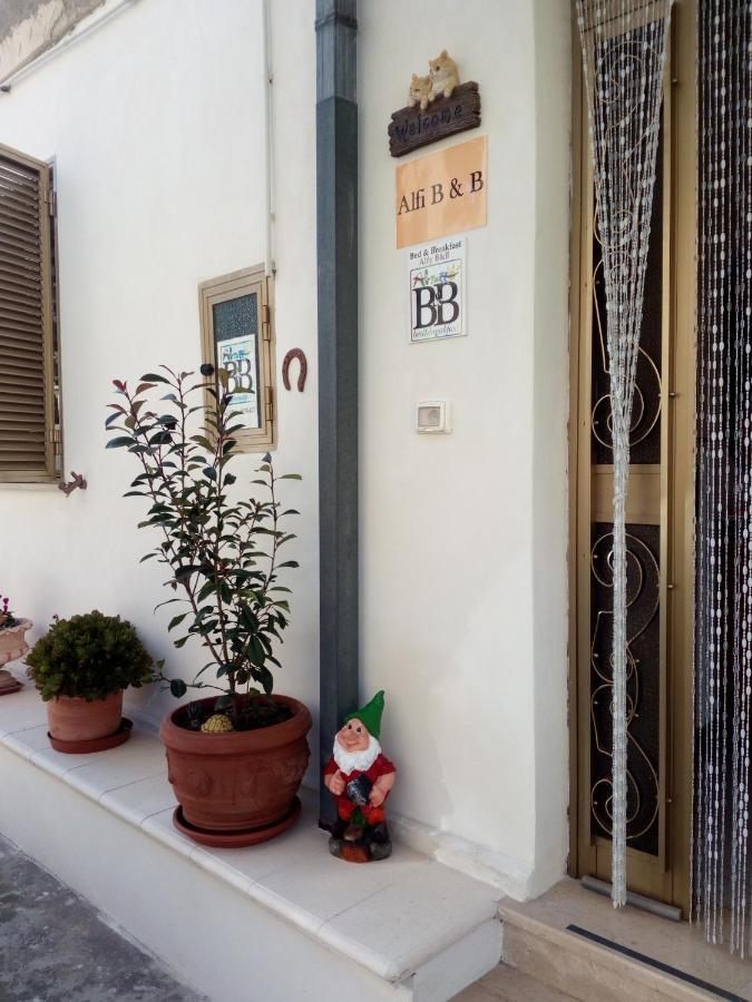 Alfi Beb Acomodação com café da manhã Le Torri Exterior foto